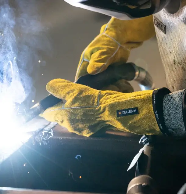 Tegera welding gloves