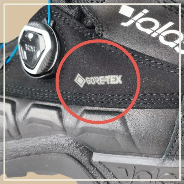 Kožená obuv s nepremokavou membránou Gore-Tex