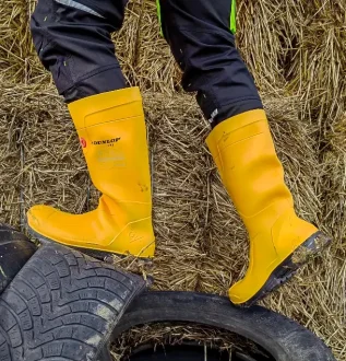 Aké je novinka od značky Dunlop? Otestovali sme model Dunlop Purofort FieldPRO S5 (RECENZIA)