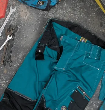 Pracovní oděvy Cerva poskytují komfort a ochranu již více než 30 let!