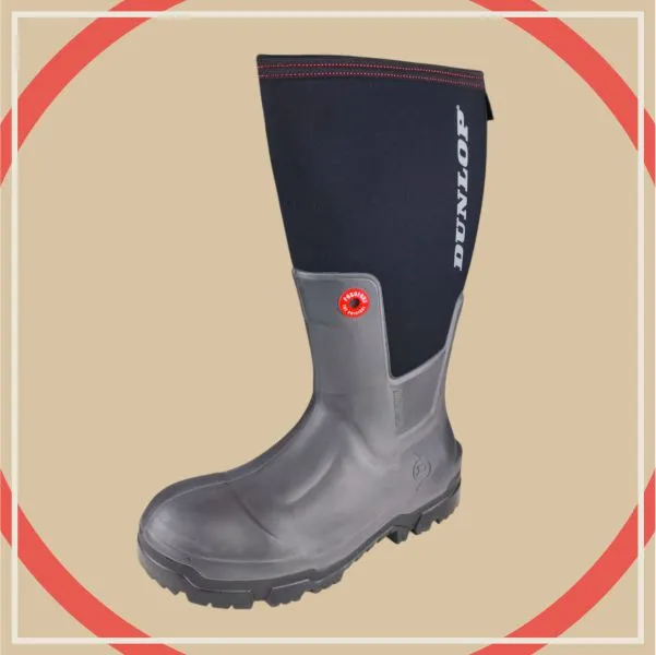 High-quality Dunlop Pioneer rubber boots